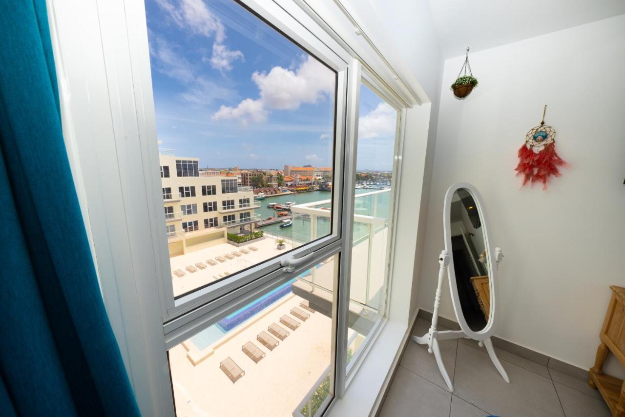 Luxury Condo With Infinity Pool & Ocean View Oranjestad Dış mekan fotoğraf